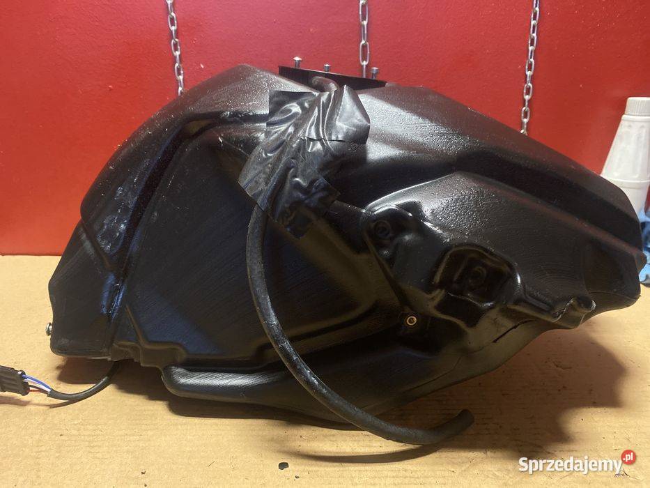 Aprilia Shiver 750 zbiornik paliwa B64 Motoryzacja wielkopolskie Poznań