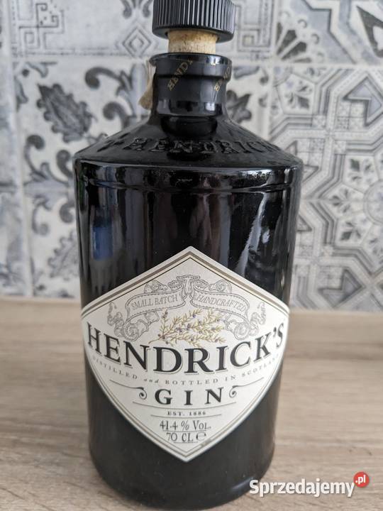 Gin Hendricks 07L czarna PUSTAkolekcjonerska Warszawa