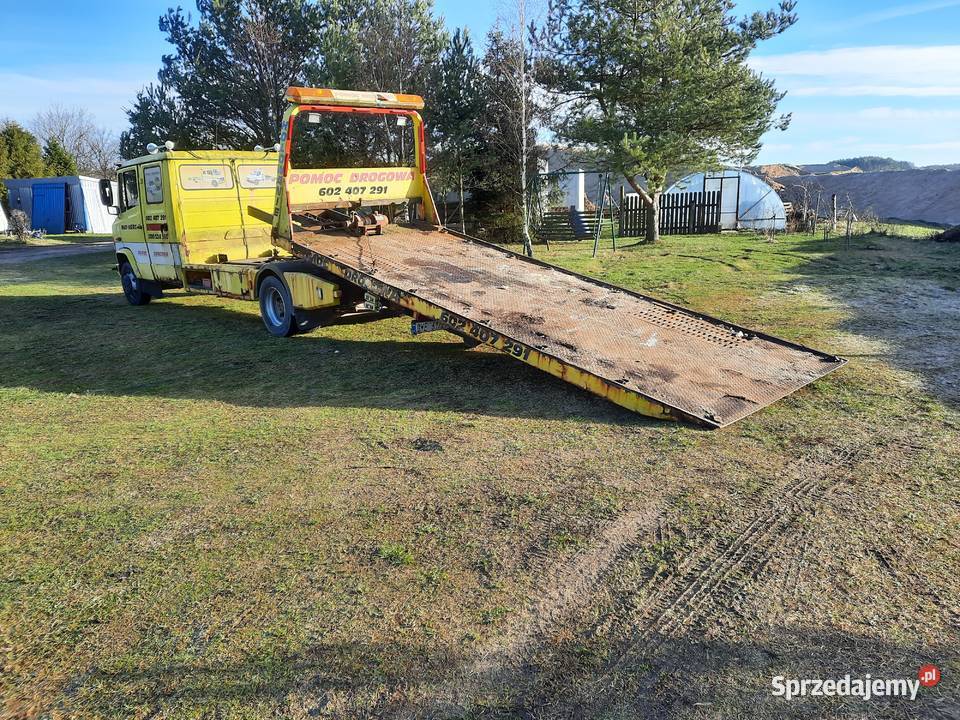 Sprzedam Mecedesa Vario 814D auto laweta pomoc Siemirowice