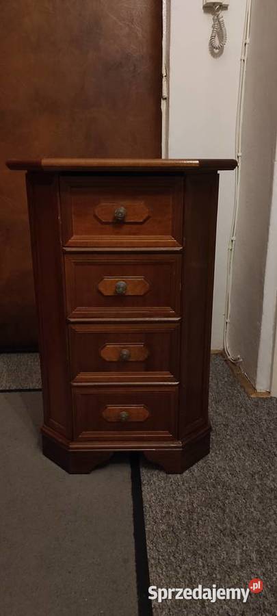 komoda mała z czterema szufladami w kolorze Warszawa sprzedam