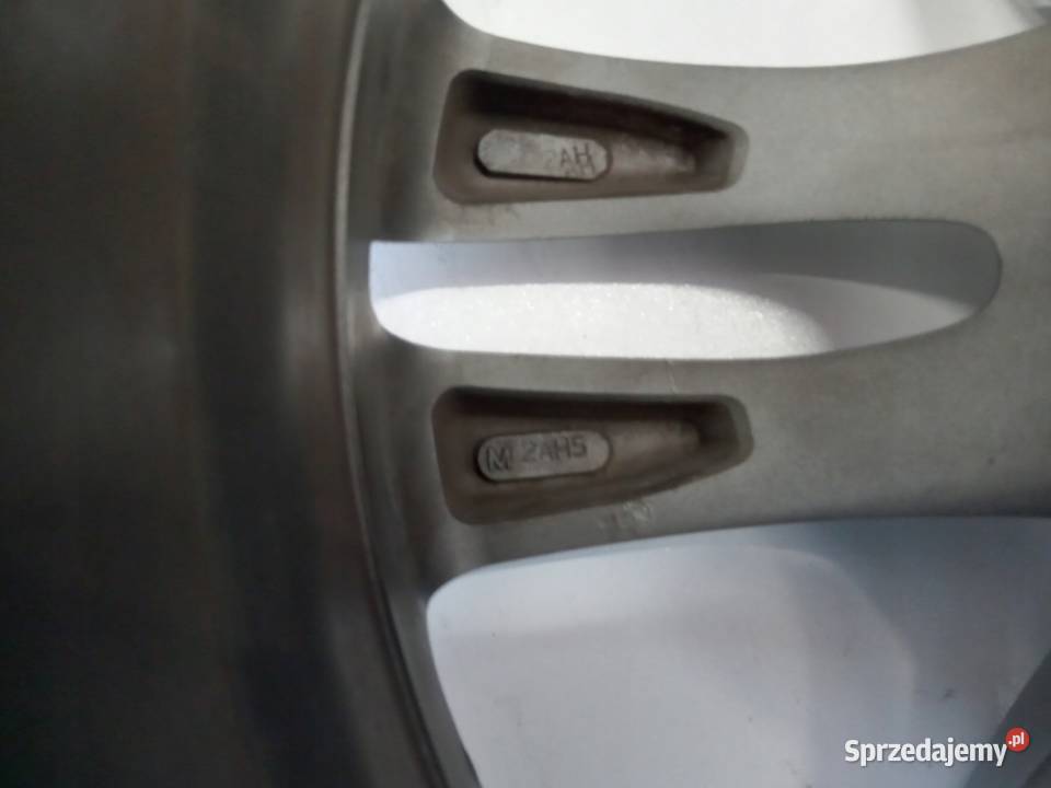 FELGI ALUMINIOWE 18 18x8J INFINITI Części samochodowe