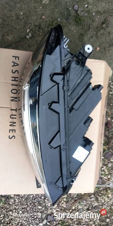 Vw Touran II lampa przednia prawa Full Led Łódź