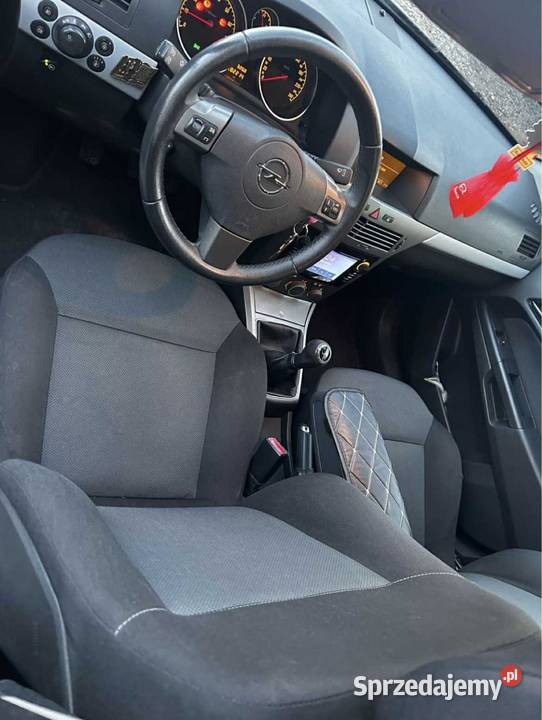 Opel astra h BG 18 140 Trawniki