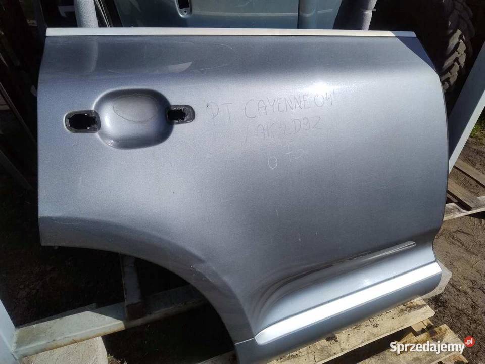 DRZWI PRAWY TYŁ LD9Z PORSCHE CAYENNE osobowe