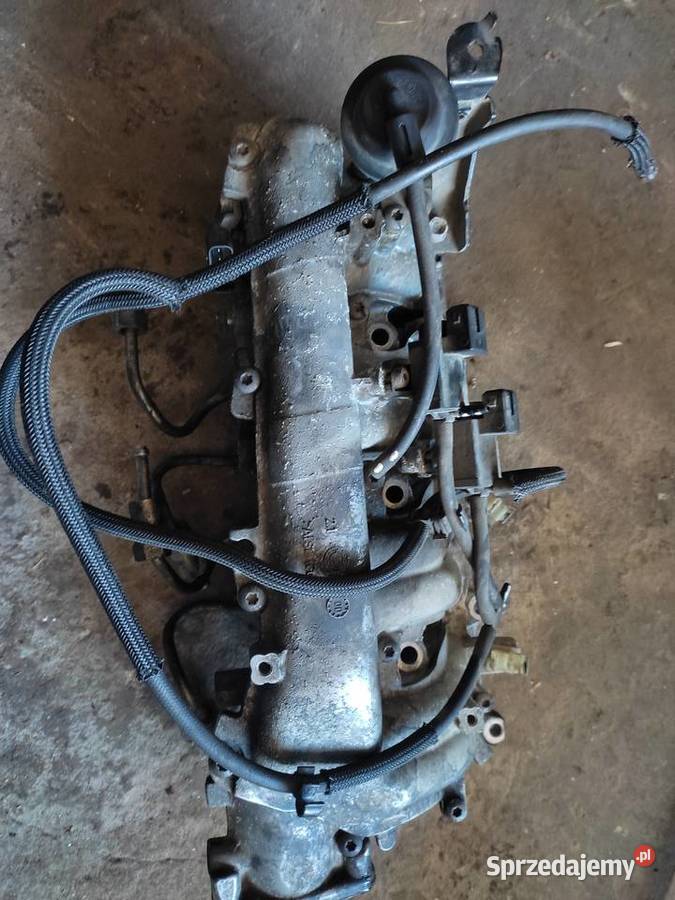 Kolektor ssący dolotowy z17dtr opel 17 CDTI 125 Łask