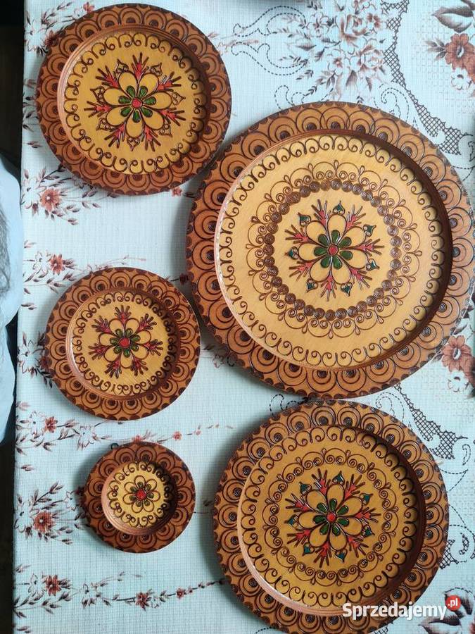 Talerze drewniane kpl śląskie sprzedam