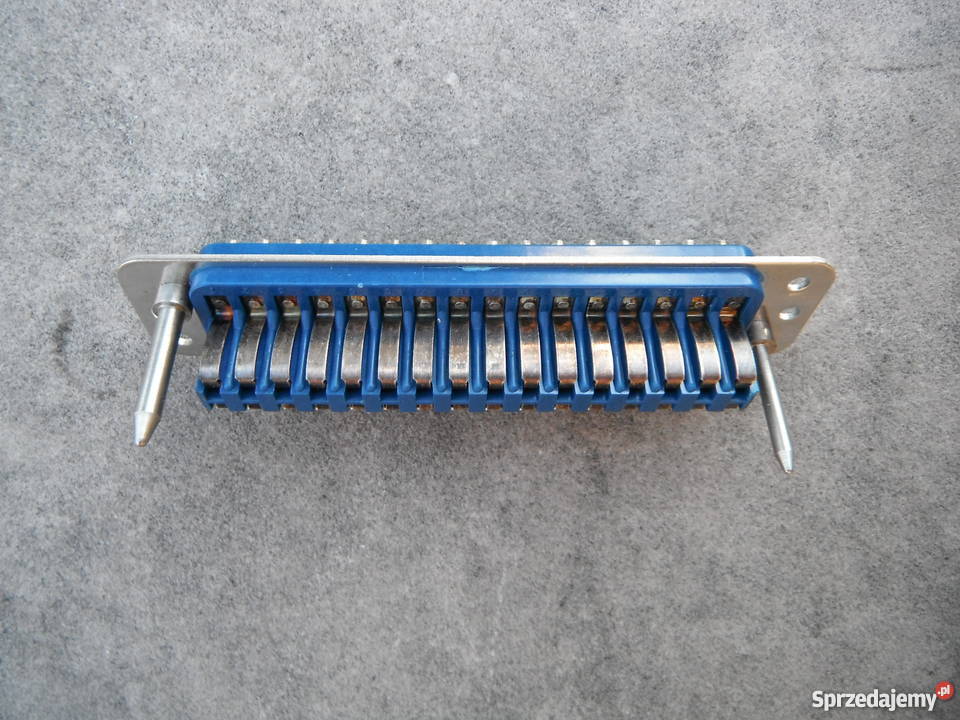 32 BM SOGIE 501A connector 32 pin złącze wtyczka Chlewiska