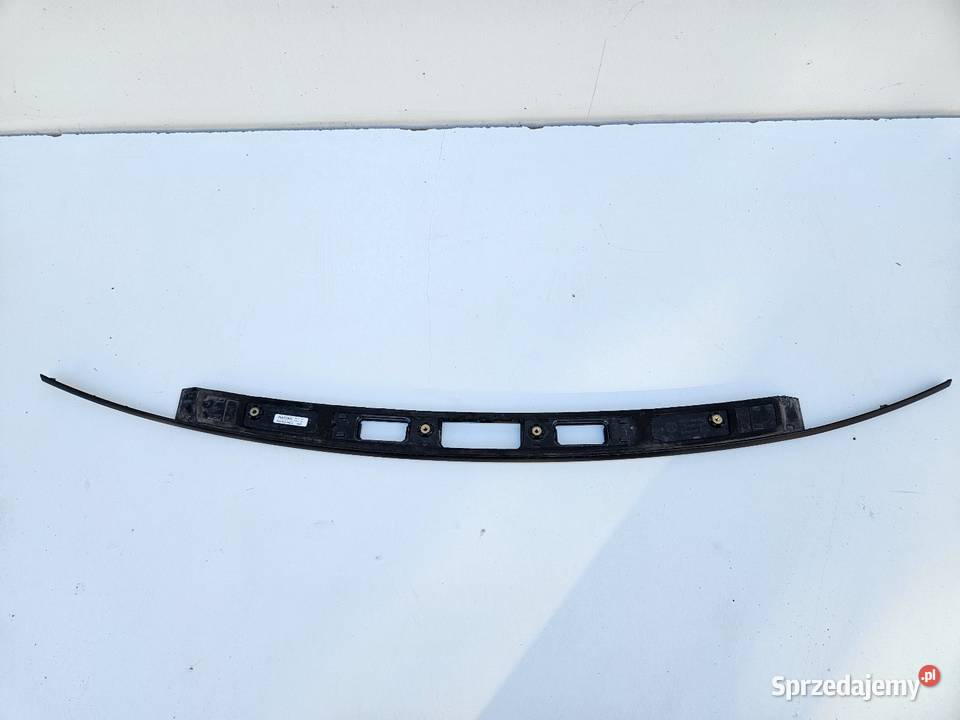 SKODA SUPERB III 3 3V9 KOMBI LISTWA KLAPY osobowe