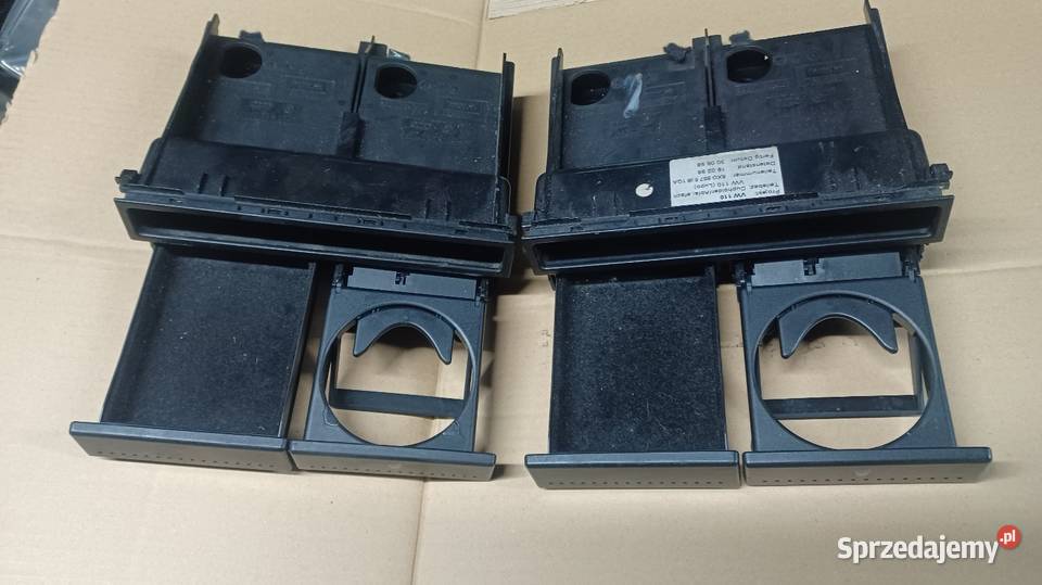 Uchwyt na kubki golf II jetta II cup holder osobowe Mielec