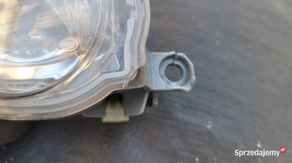 TOYOTA YARIS IV COROLLA E21 HALOGEN PRAWY KOITO Ruda Śląska