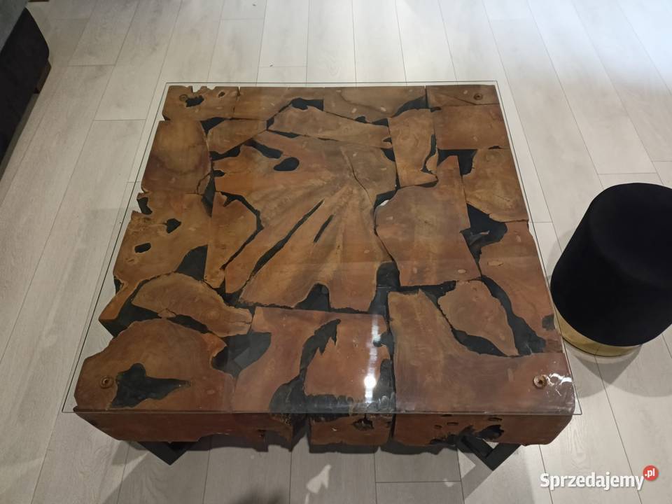 Stolik kawowy z drewna tekowego Sieniawa