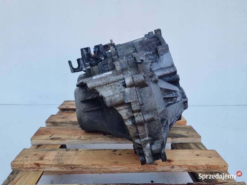 SKRZYNIA BIEGÓW VW Touran 20 TDI GNE manualna Rudka