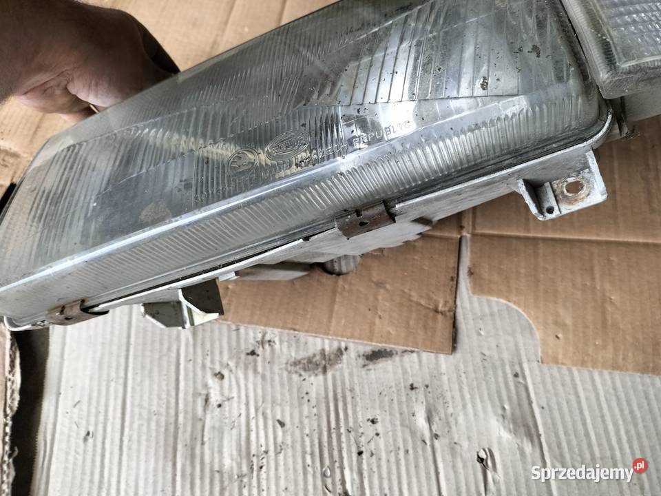 LAMPA PRZÓD PRZEDNIA LEWA kierunkowskaz Skoda lubelskie Kamień-Kolonia