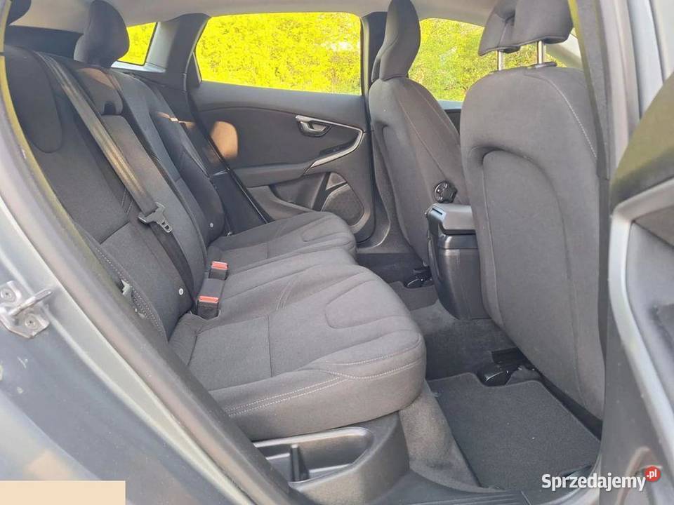 Volvo V40 D2 DriveE SCR Kinetic 20 Diesel 120 Dzierżoniów
