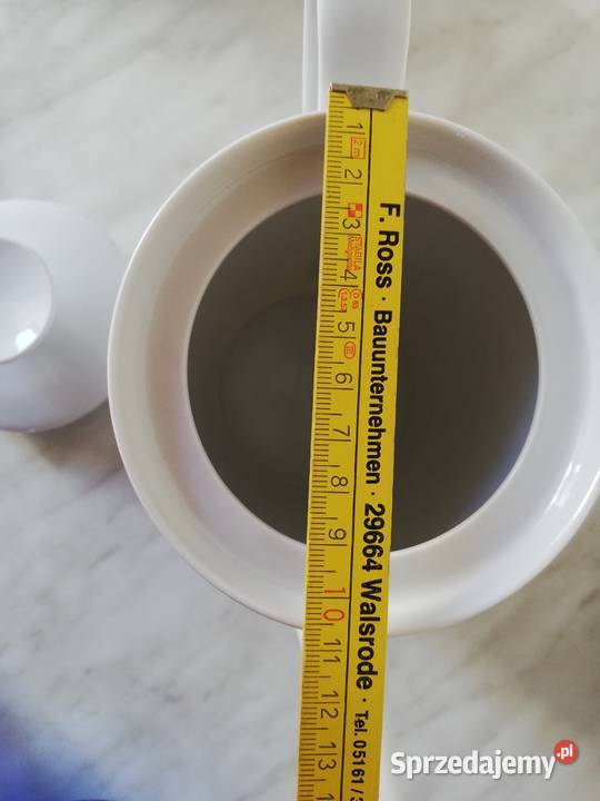 Porcelanowy dzbanek z różą do herbaty z sitkiem Porcelana i szkło Gorlice