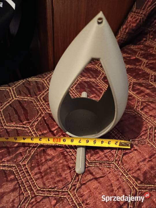 Karmnik ptaków Warszawa