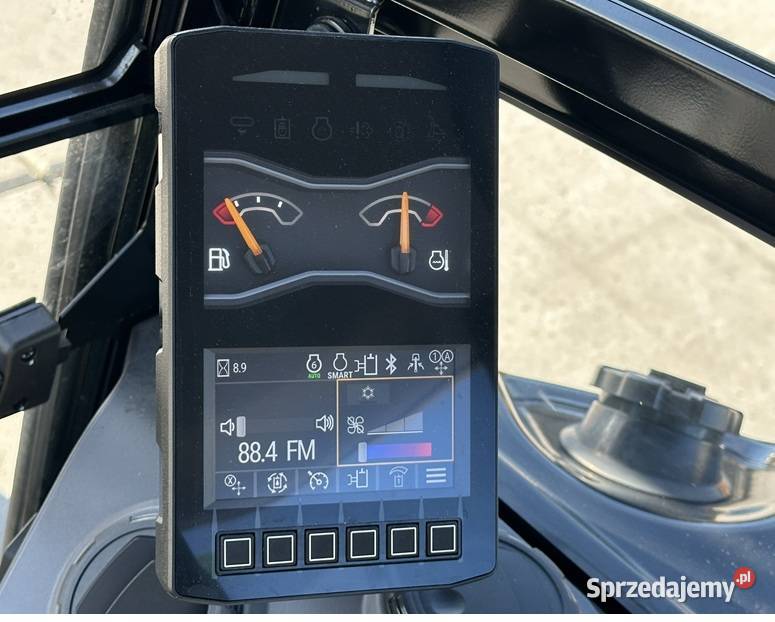 FABRYCZNIE NOWA MINIKOPARKA CATERPILLAR 3027 CR Maszyny budowlane Tuliszków sprzedam