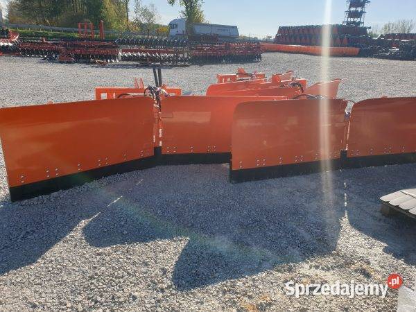 Pług Strzałkowy łamany składany metal technik 30 wielkopolskie