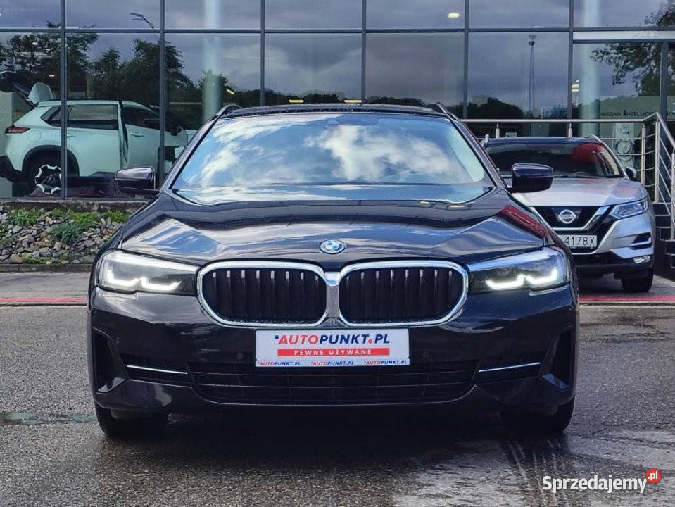 BMW SERIA 5 2022r Carplay El Fotel Ambienty Hak Kraków