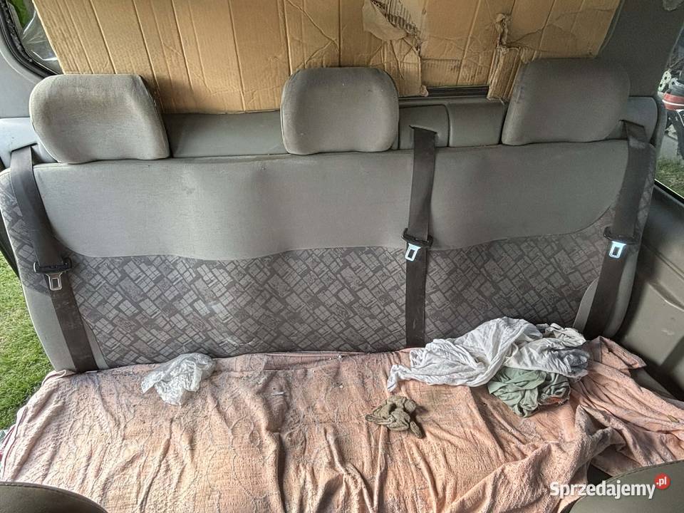 Opel Vivaro 19 CDTI LONG odtwarzacz DVD Lasków sprzedam