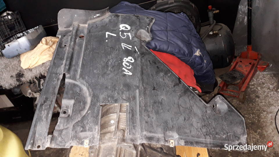 Audi Q5 80a osłona podwozia lewa strona Sieroszowice sprzedam