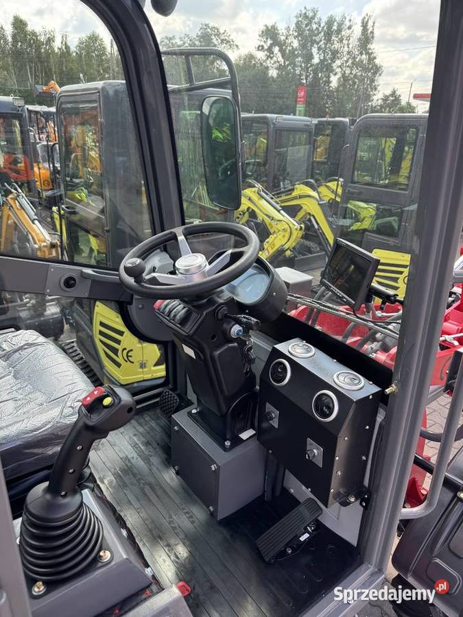 Ładowarka przegubowa KINGWAY udźwig 1500 łyżka Częstochowa