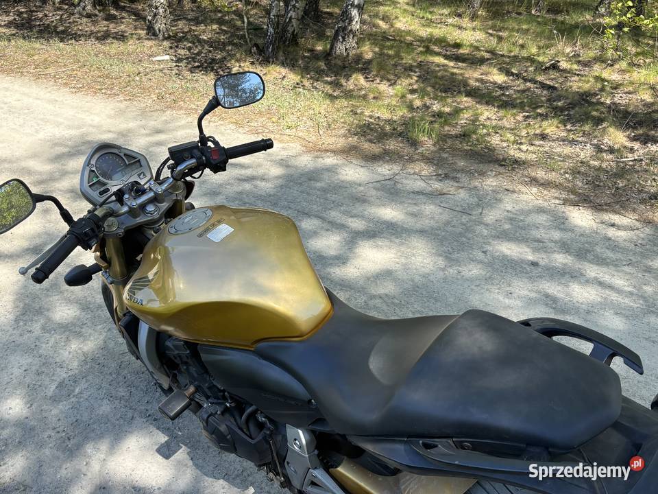 mam na sprzedaż motocykl marki Honda Korczowiska sprzedam