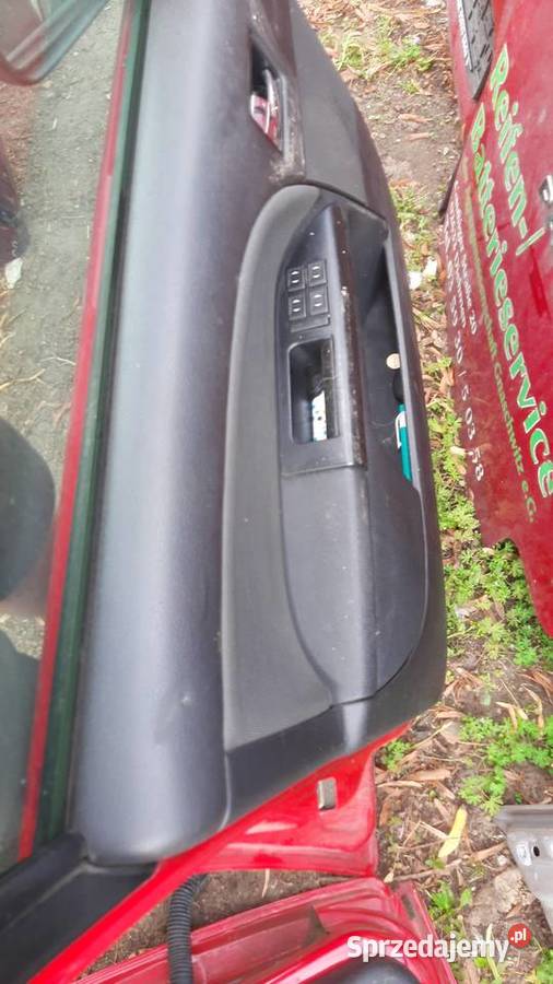 drzwi lewe Ford Mondeo mk3 kombi bez korozji Dębno