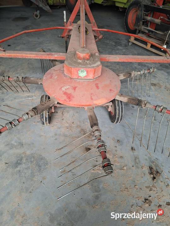 Zgrabiarka Pottinger 250 Zgrabiarki i przetrząsacze Cieplinki