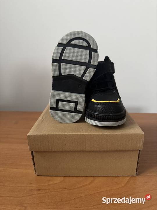 Buty ocieplane chłopca Grzybno