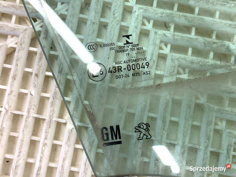 SZYBA PRAWY PRZÓD OPEL GRANDLAND SUV