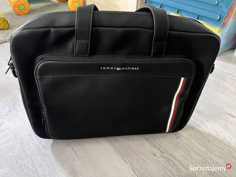 Sprzedam Damska Aktówkę Tommy Hilfiger