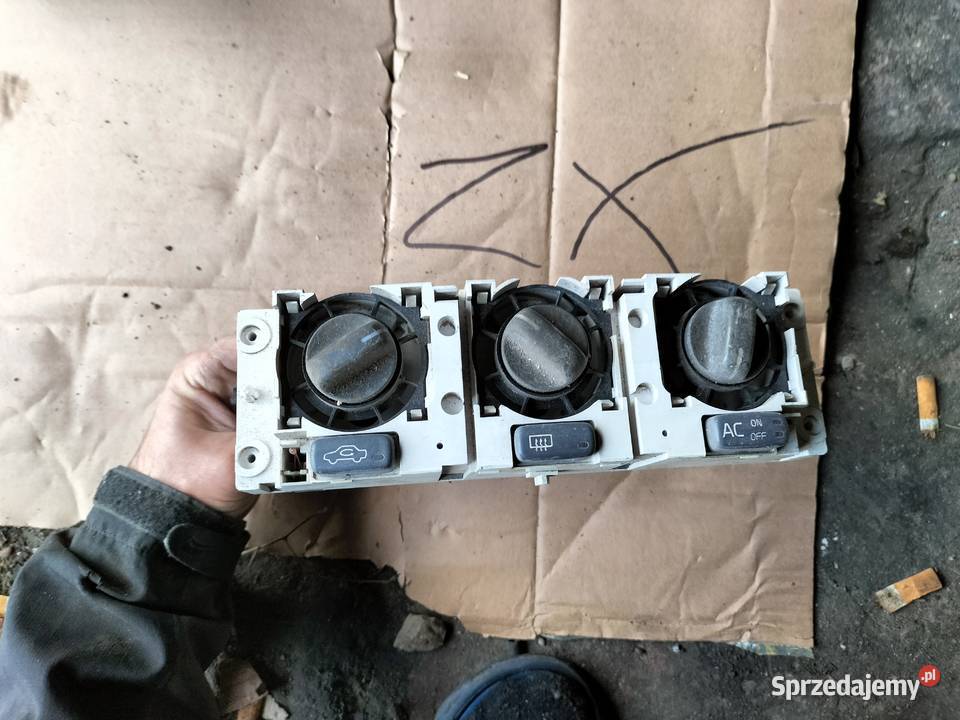 Panel nawiewu klimatyzacji VOLVO V40 S40 VOLVO Kamień-Kolonia sprzedam