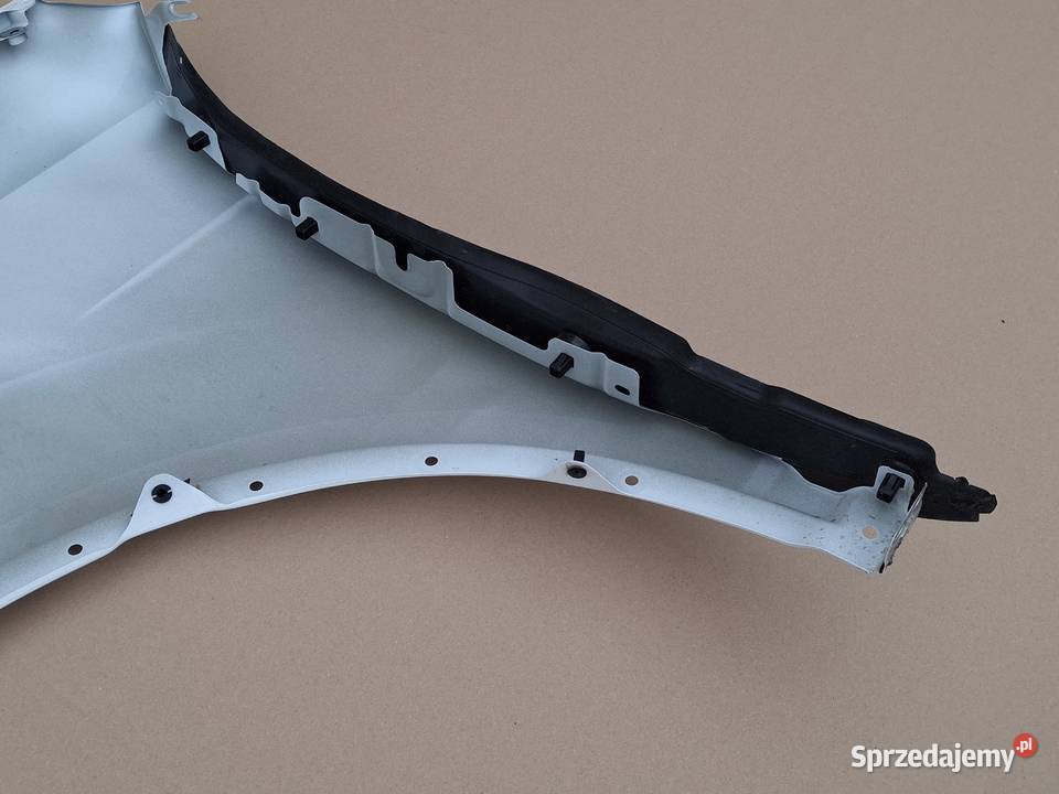 VW TROC T ROC BŁOTNIK PRAWY PRZÓD PRZEDNI sprzedam