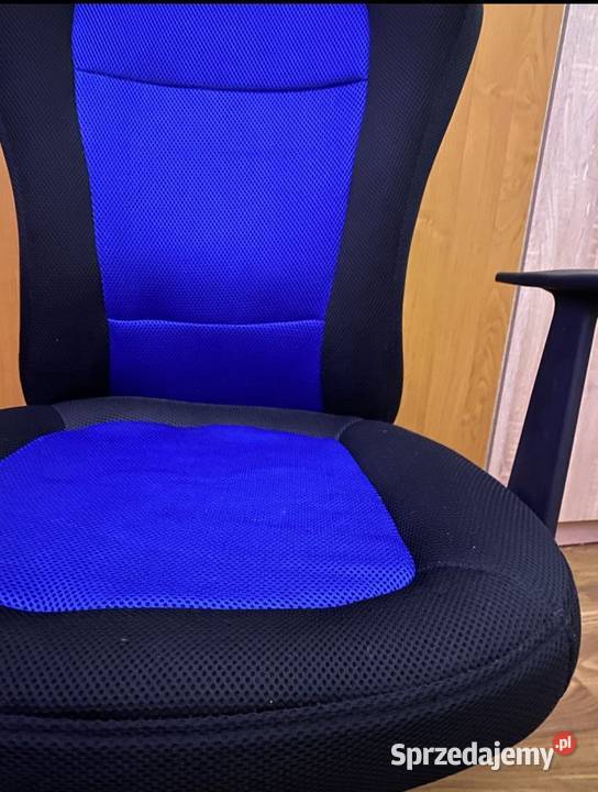 Fotel biurowy obrotowy