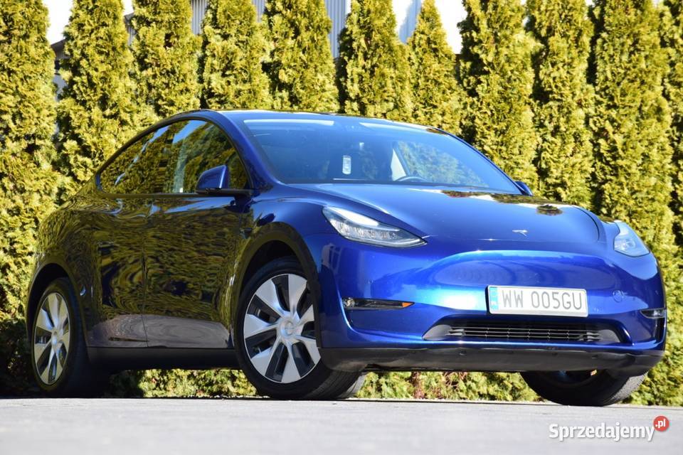 Tesla y VAT marża Warszawa