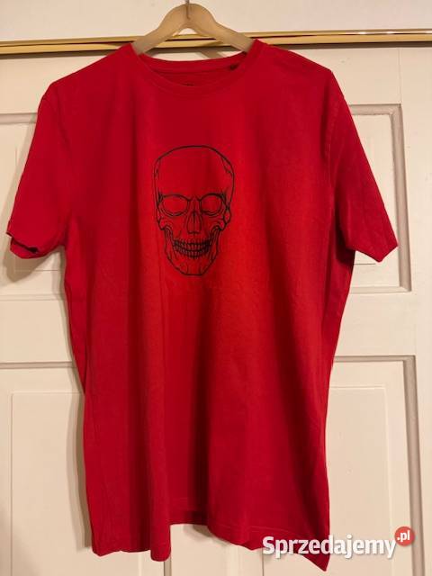 Koszulka czerwona Tshirt z nadrukiem czaszka z Rozmiar L Odzież codzienna Częstochowa