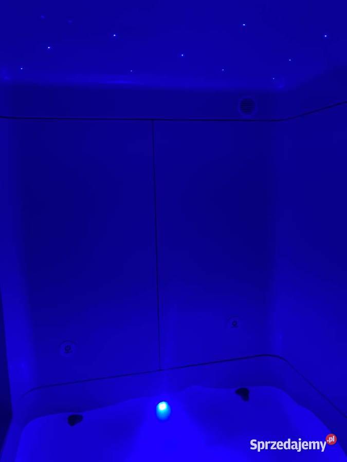 Kabina floatinowa dwuosobowa powystawowa stan Warszawa