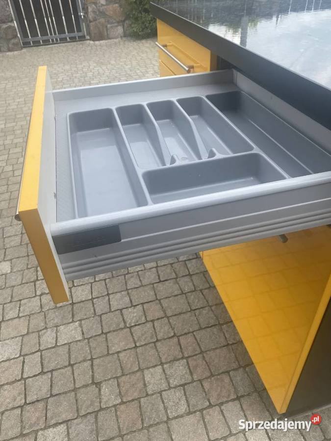 Wyspa kuchenna lakierowane fronty Niepołomice sprzedam