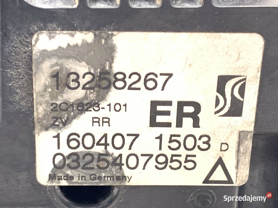 ZAMEK DRZWI PRAWY TYŁ OPEL CORSA D Hatchback podkarpackie sprzedam