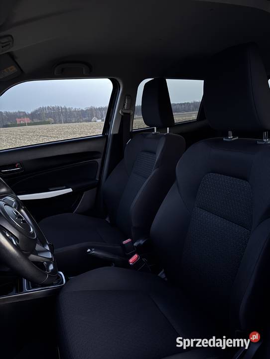 Suzuki Swift Premium Plus Pierwszy Właściciel Rok produkcji 2017 Raciąż