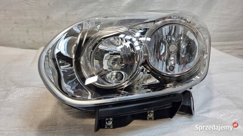 Opel Combo D lampa lewa przód 520868580E