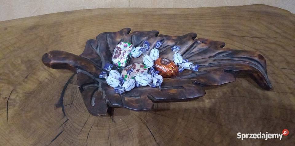 Patera drewniana rzeźbiona w kształcie liścia Lipno sprzedam