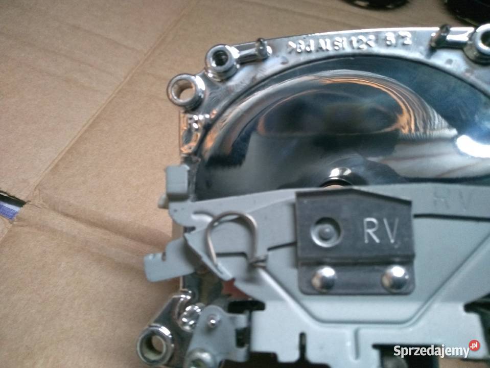 lampy xenon bmw x3 e83 na czesci lewa prawa osobowe Piwniczna-Zdrój