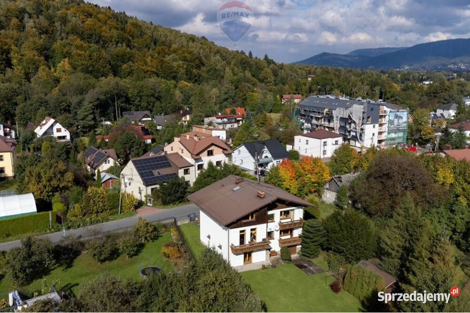 Przestronny dom z widokiem na góry Szczyrk