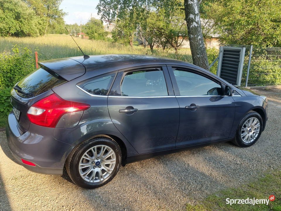 Ford Focus 16 benz 125 stary silnik TITANIUM Samochody osobowe Rymanów