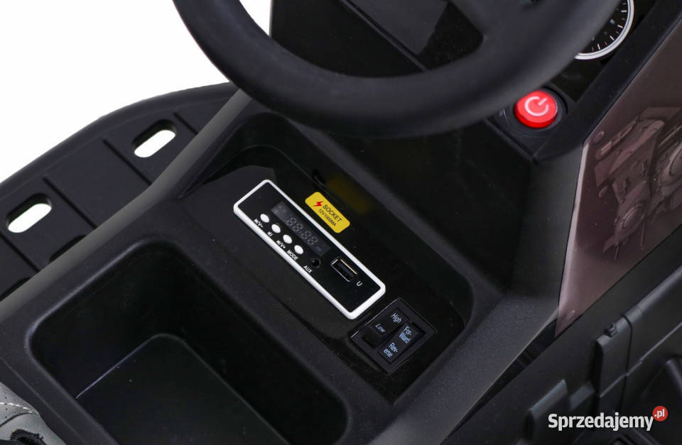 Traktor na akumulator z przyczepą Titanium małopolskie Kraków sprzedam