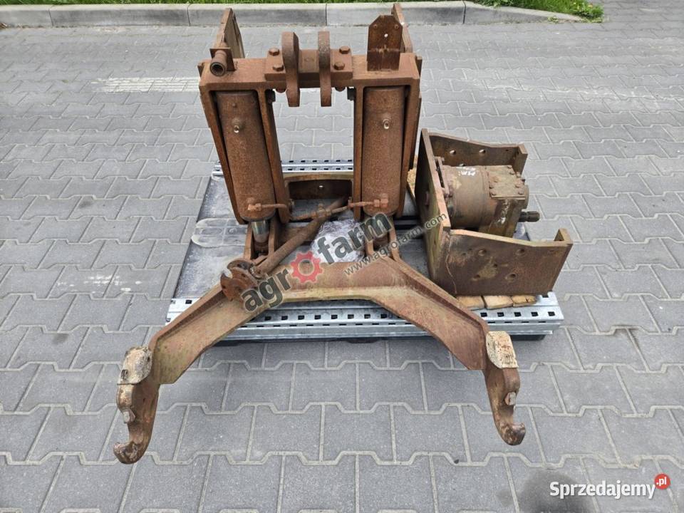 TUZ przedni podnośnik WOM Massey Ferguson 8140