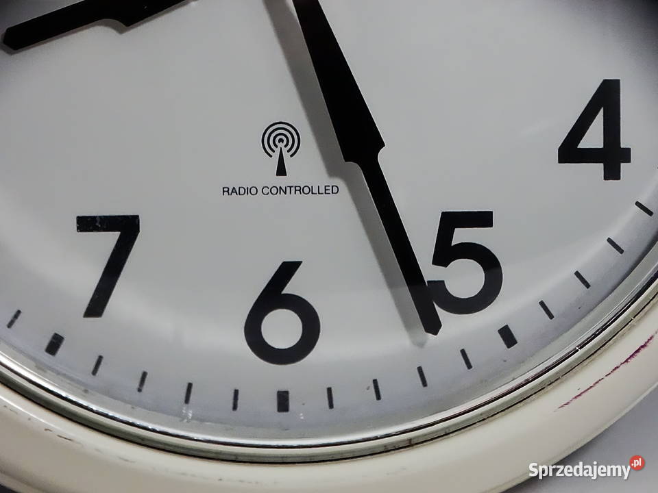 Zegar ścienny marki SEMPRE z funkcją Biłgoraj