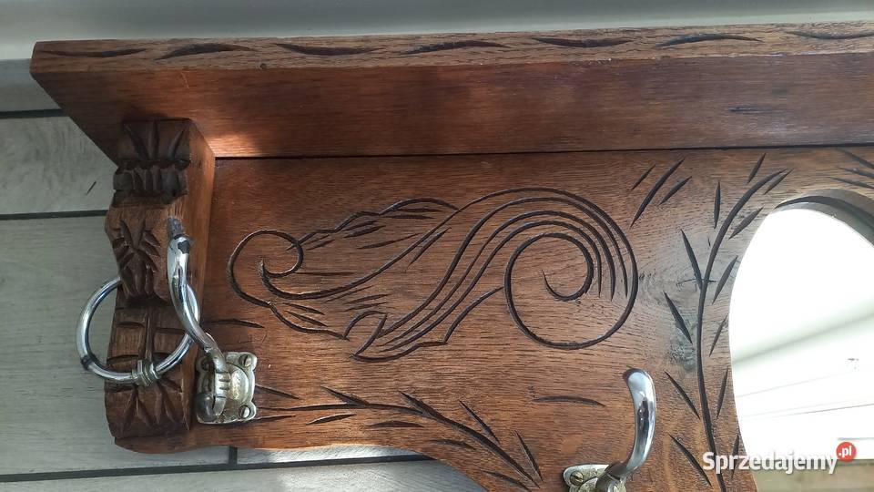 Wieszak drewniany z lustrem i półką wiszący Gawroniec